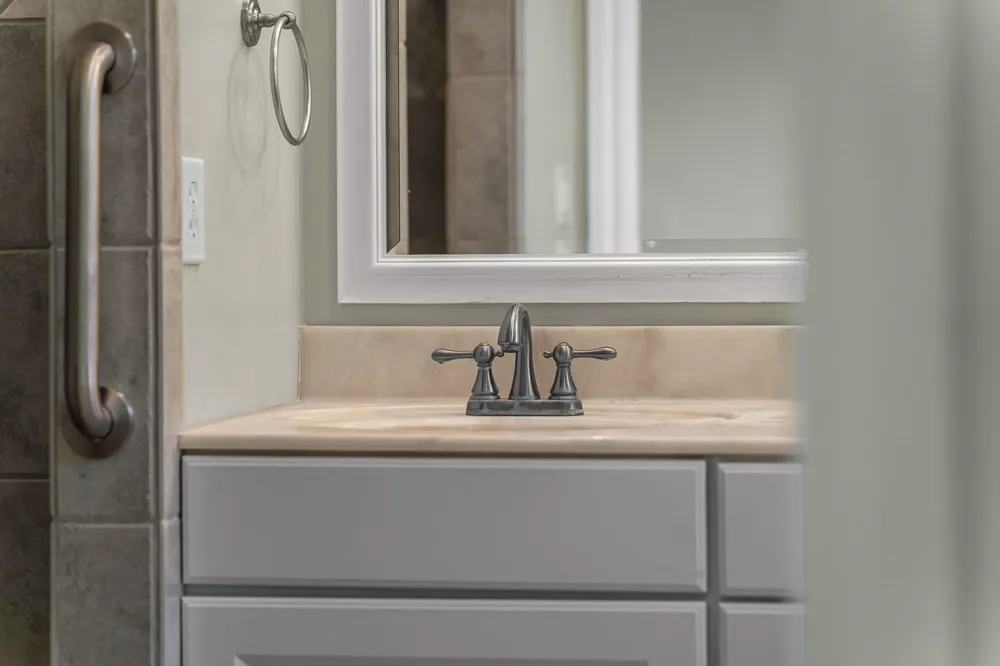 10101 Peninsula Drive Peninsula Township, MI 49686