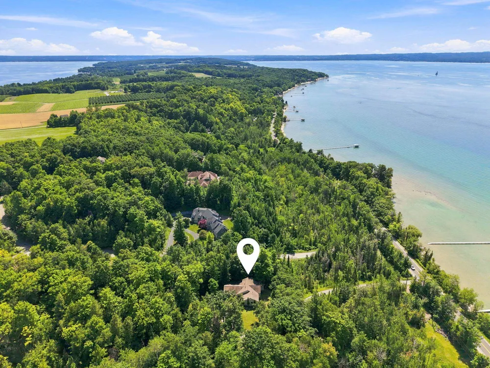 10101 Peninsula Drive Peninsula Township, MI 49686