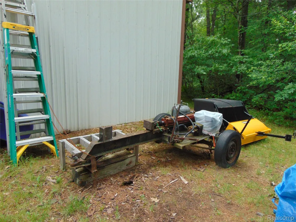 5055 Adams Road Sherman Township, MI 48624