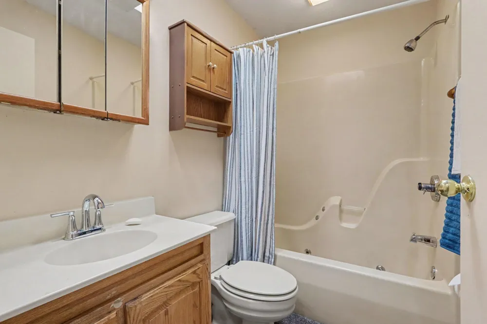 679 Deborah Drive Union Township, MI 49094