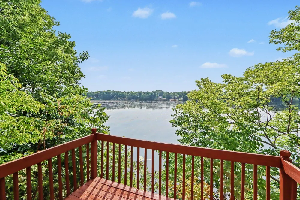679 Deborah Drive Union Township, MI 49094