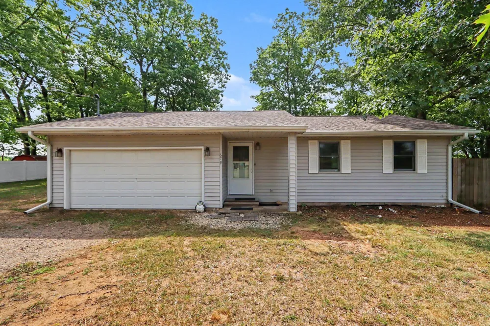 679 Deborah Drive Union Township, MI 49094
