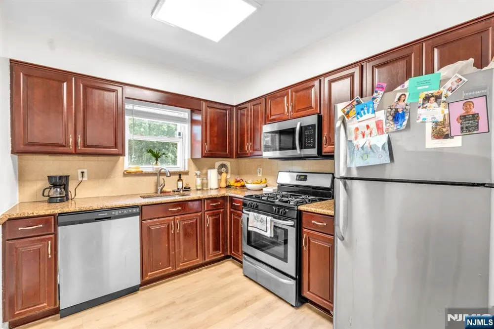 2467 State Route 10 Par-Troy Hills, NJ 07950