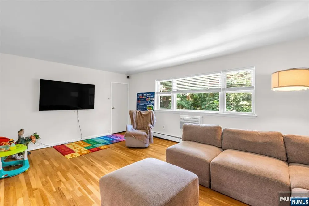 2467 State Route 10 Par-Troy Hills, NJ 07950
