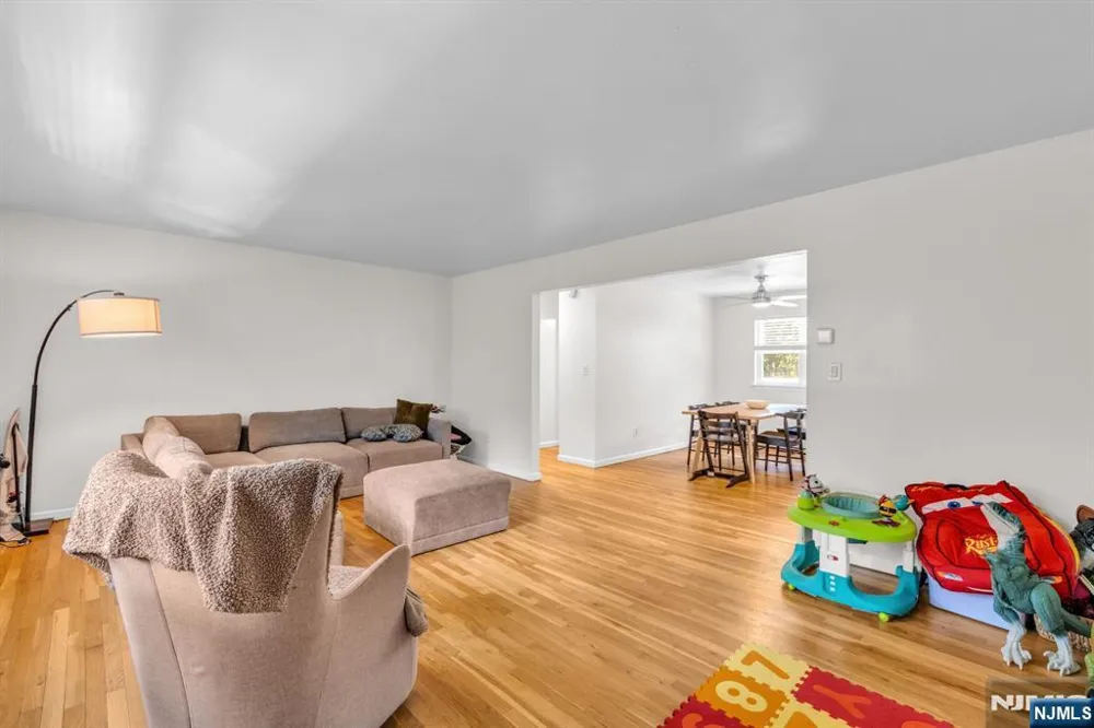 2467 State Route 10 Par-Troy Hills, NJ 07950