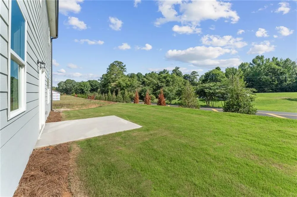 104 Bluefin Street Adairsville, GA 30103