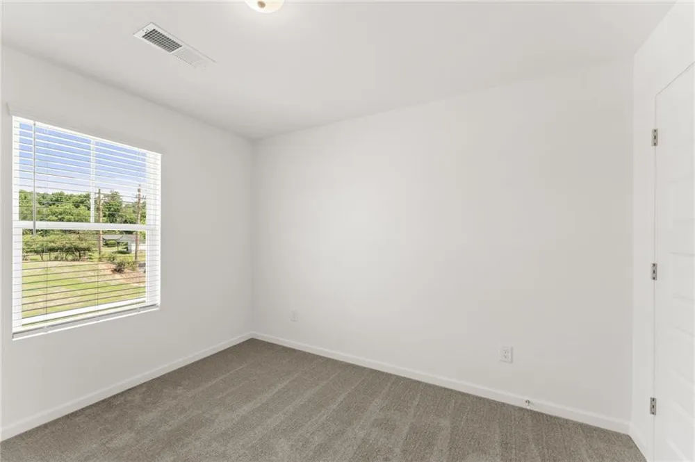 140 Formosa Street Adairsville, GA 30103