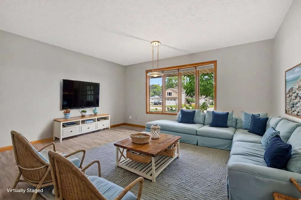 12725 Park Drive Wayland, MI 49348