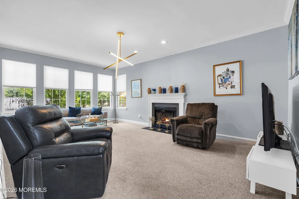 2 Stonehedge Drive East Windsor, NJ 08520