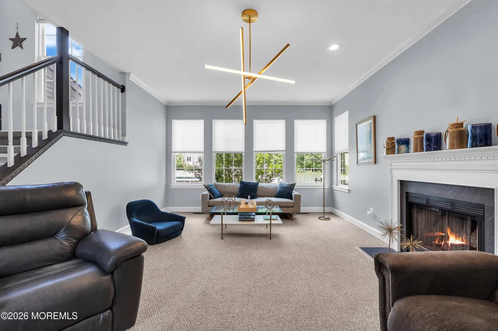 2 Stonehedge Drive East Windsor, NJ 08520