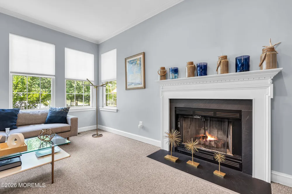 2 Stonehedge Drive East Windsor, NJ 08520
