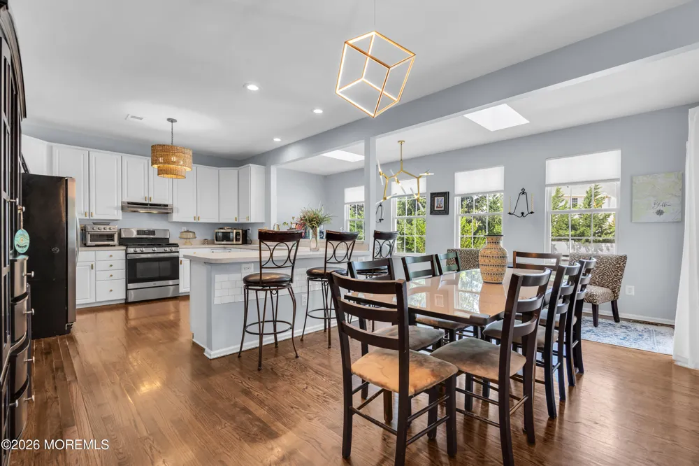 2 Stonehedge Drive East Windsor, NJ 08520
