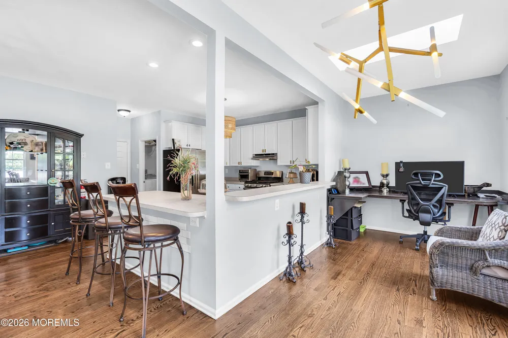 2 Stonehedge Drive East Windsor, NJ 08520