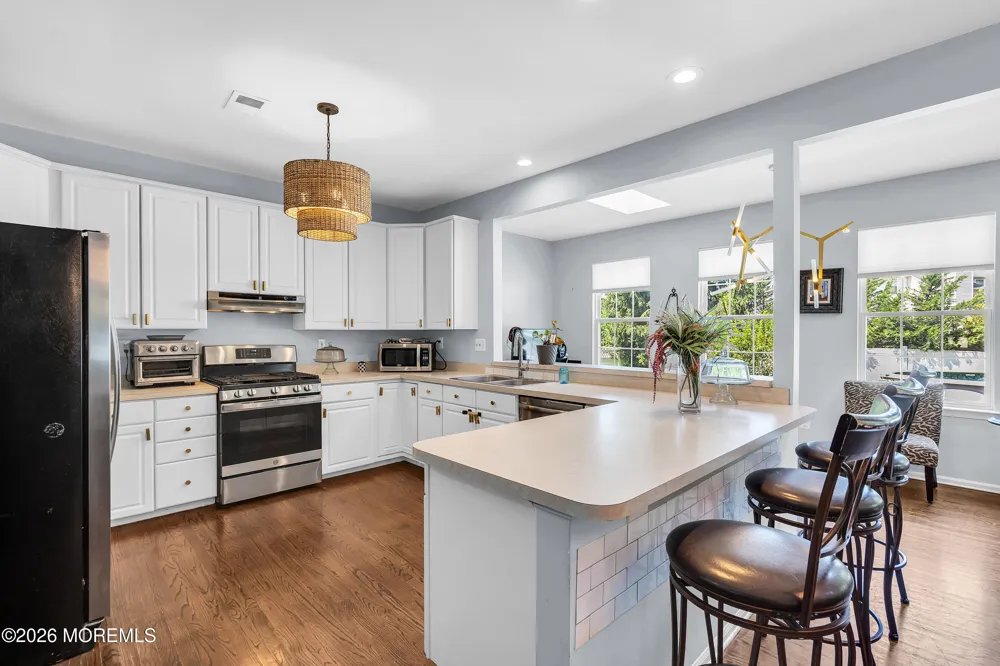 2 Stonehedge Drive East Windsor, NJ 08520