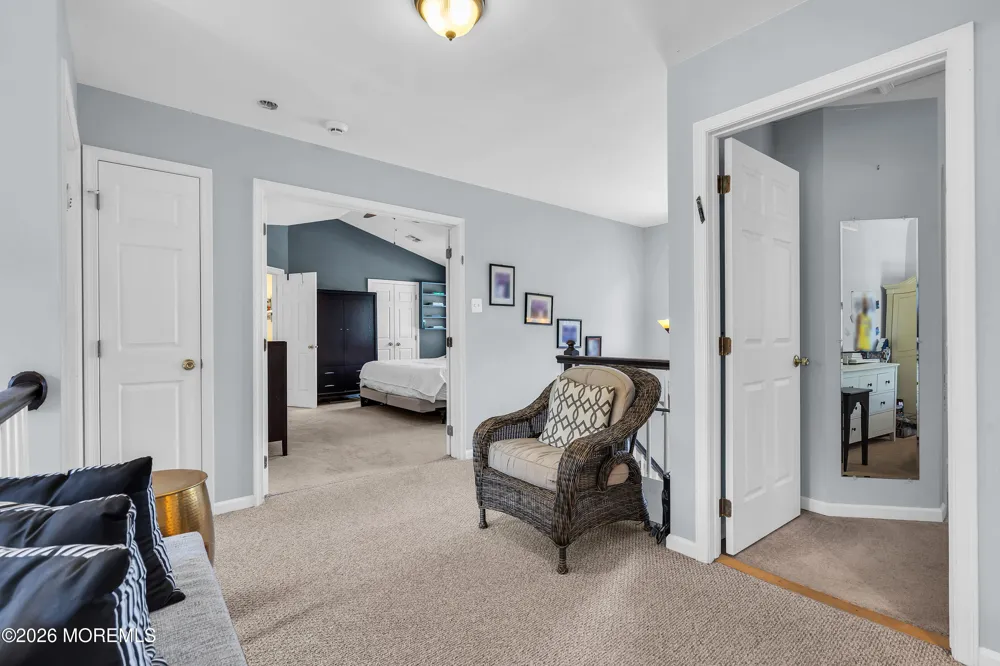 2 Stonehedge Drive East Windsor, NJ 08520