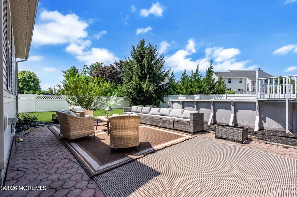 2 Stonehedge Drive East Windsor, NJ 08520
