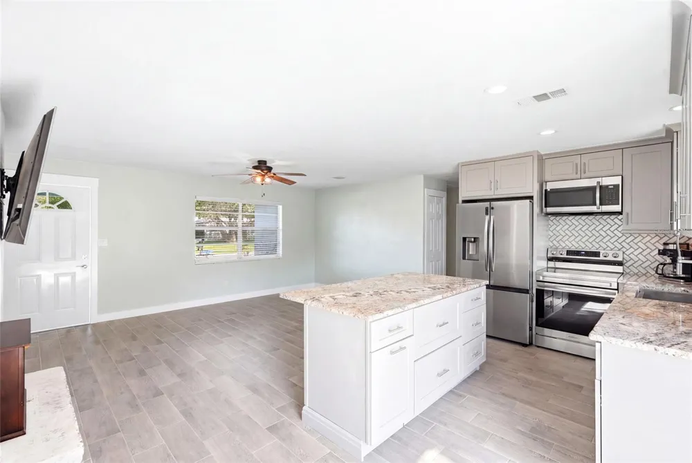 8765 55TH WAY Pinellas Park, FL 33782
