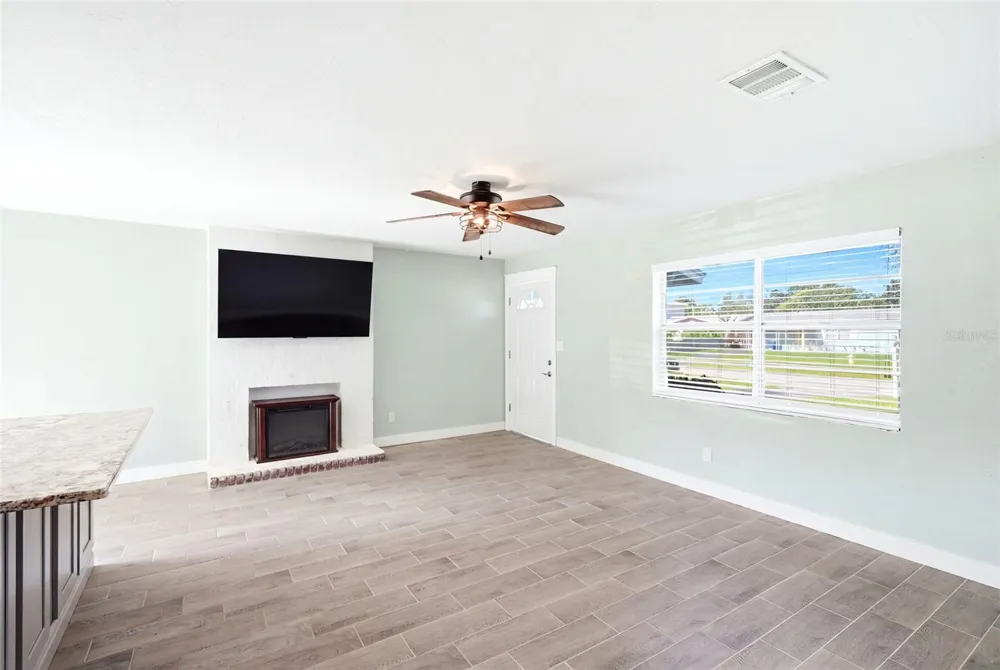 8765 55TH WAY Pinellas Park, FL 33782