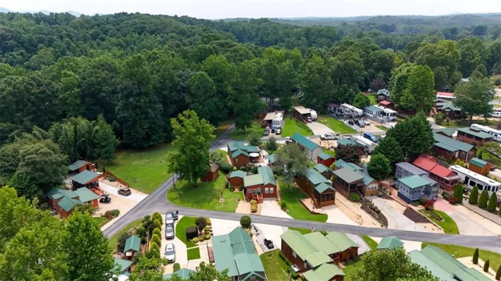 19 Wapiti Lane Cleveland, GA 30528