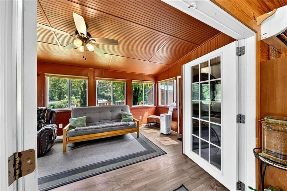 19 Wapiti Lane Cleveland, GA 30528