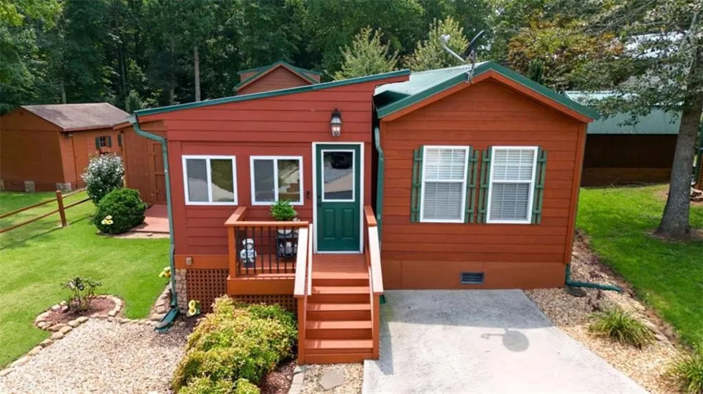 19 Wapiti Lane Cleveland, GA 30528