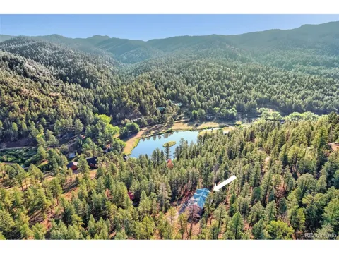 9899 Overlook Road
