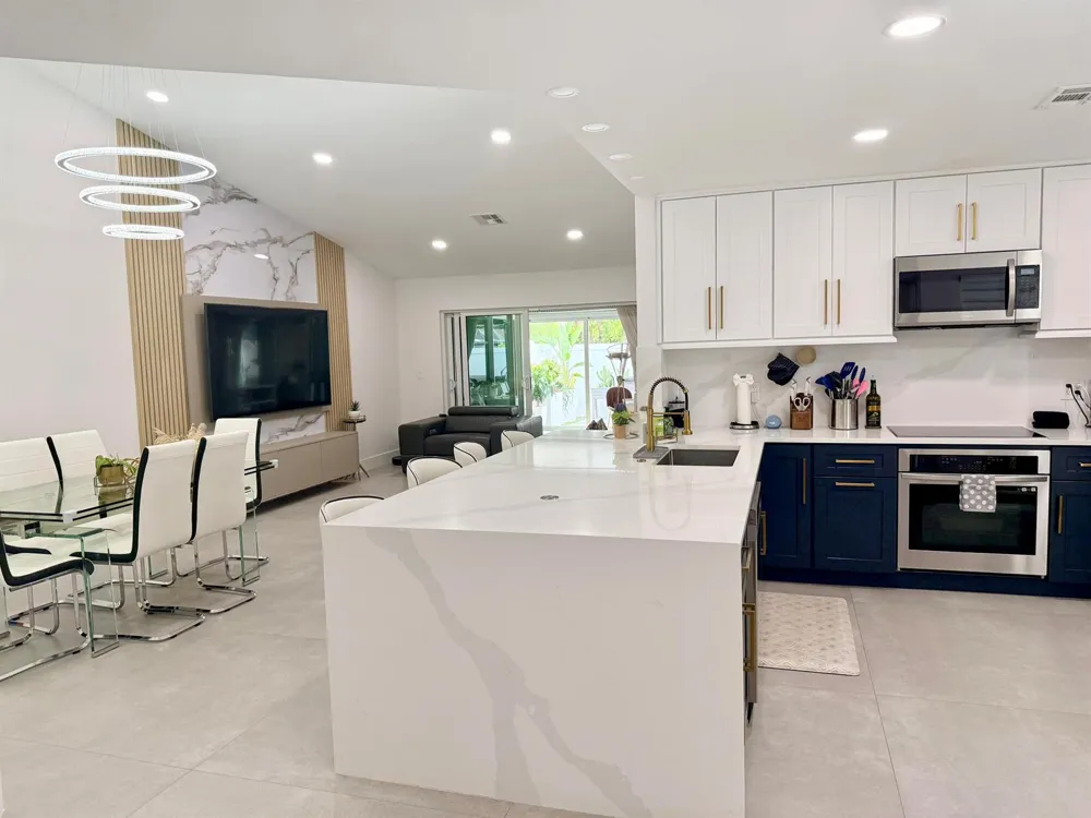 4929 W Lakes Drive Deerfield Beach, FL 33442