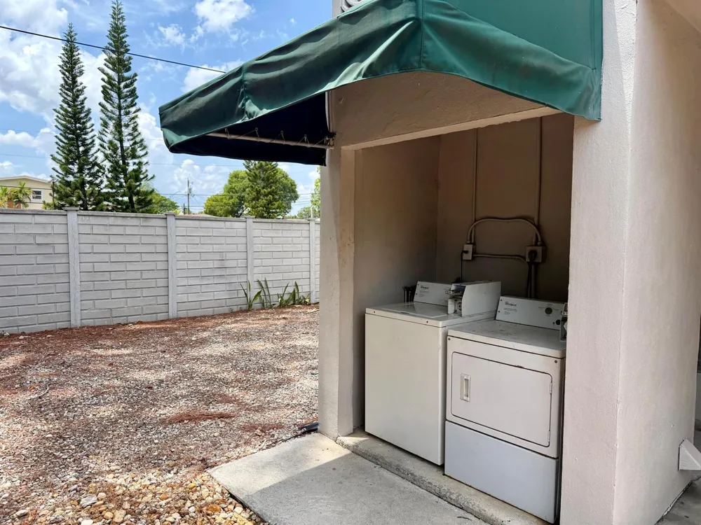 3041 NE 20TH TERRACE #4 Fort Lauderdale, FL 33306