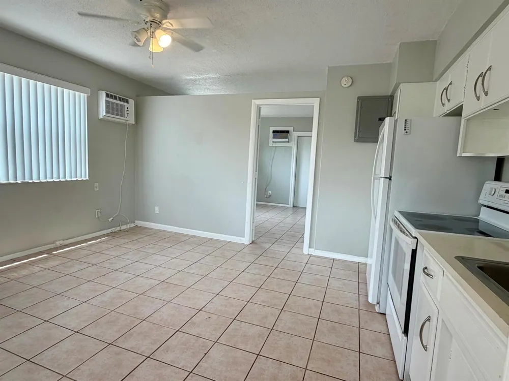 3041 NE 20TH TERRACE #4 Fort Lauderdale, FL 33306