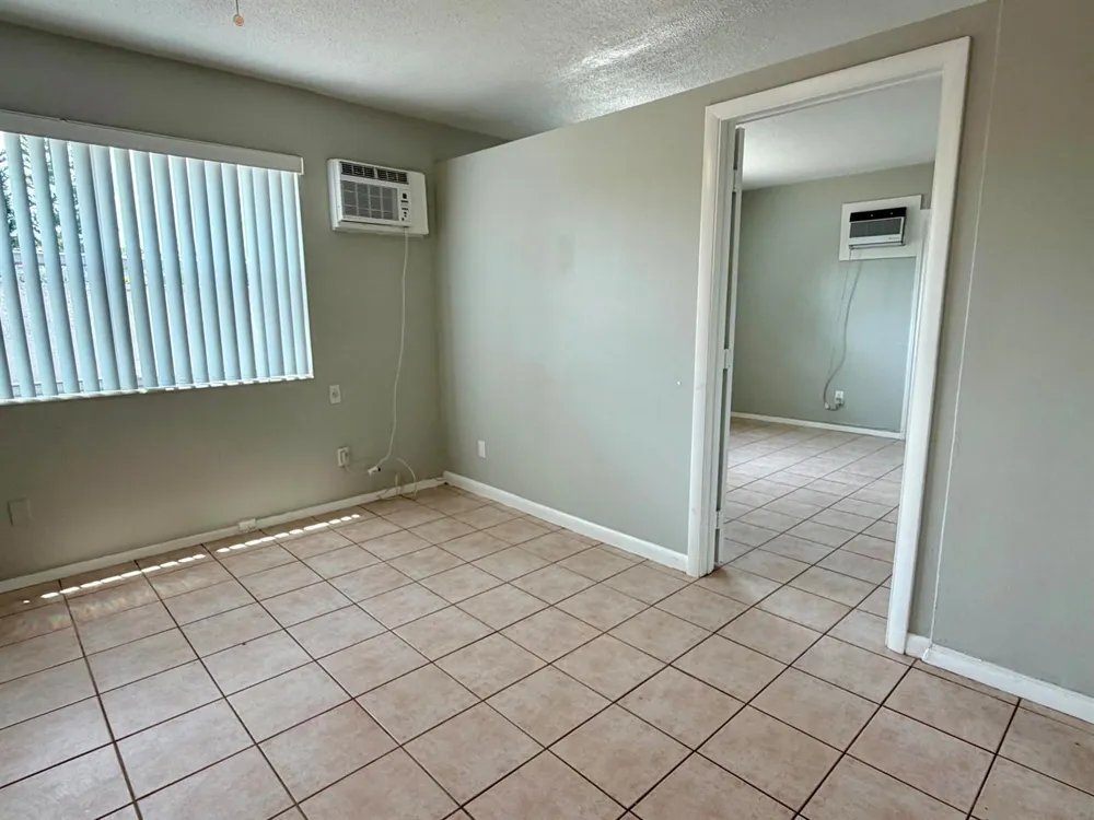 3041 NE 20TH TERRACE #4 Fort Lauderdale, FL 33306