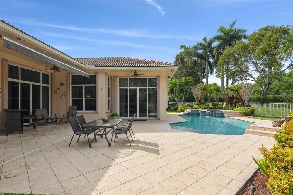 4070 Sanderling Lane Weston, FL 33331