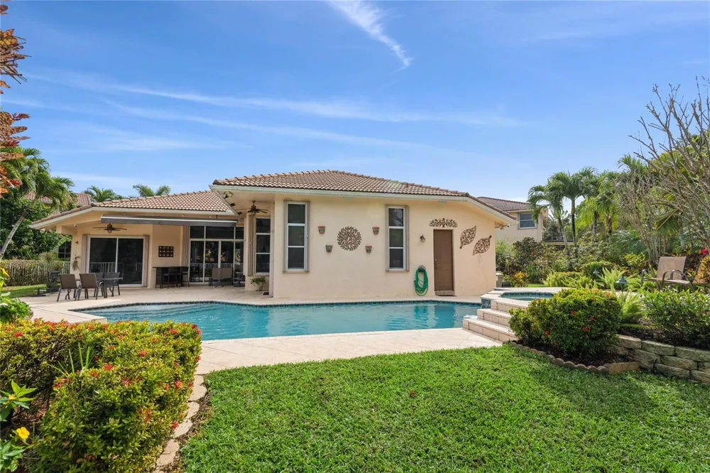 4070 Sanderling Lane Weston, FL 33331