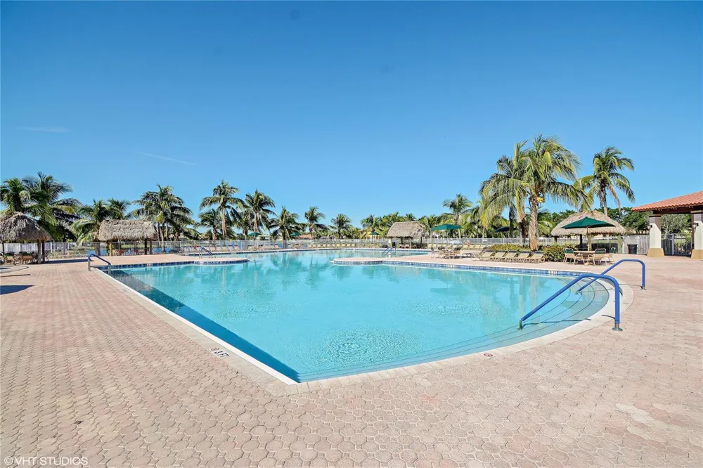 4070 Sanderling Lane Weston, FL 33331