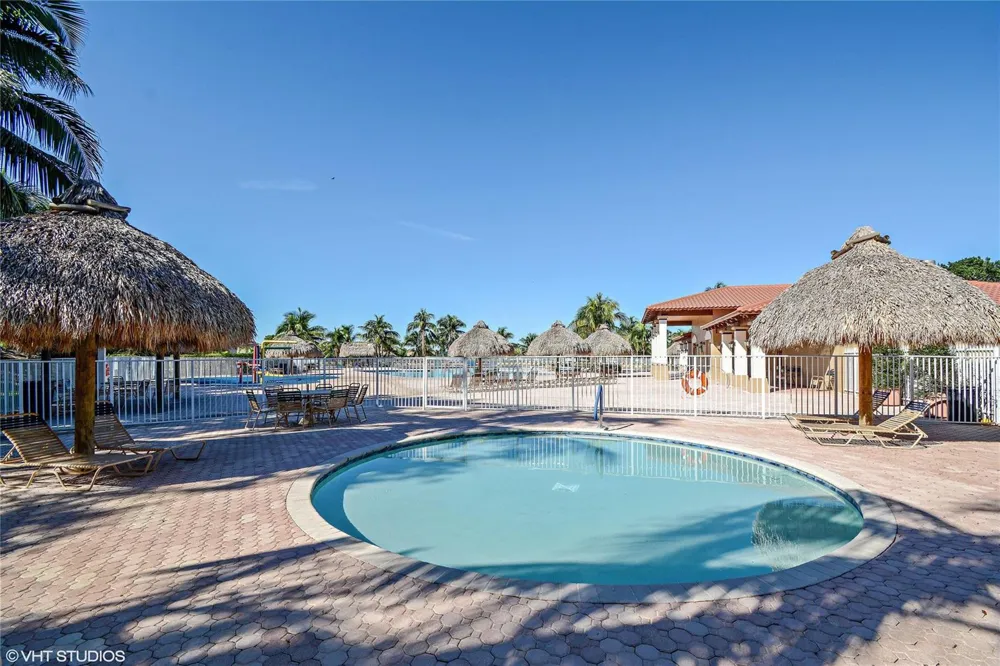 4070 Sanderling Lane Weston, FL 33331