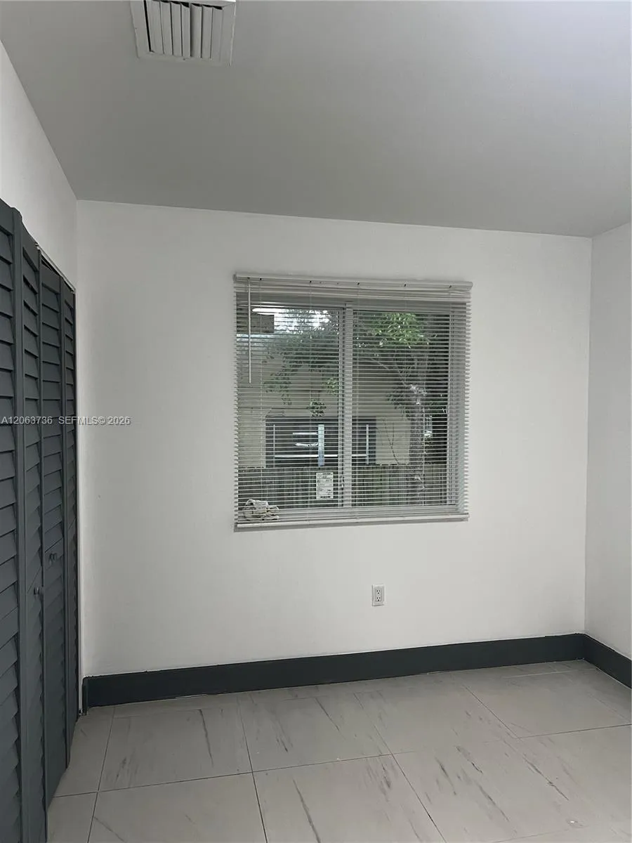 6301 NW 1st Pl Miami, FL 33150