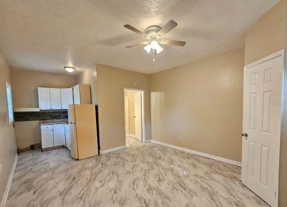 1504 E 99TH AVENUE #C Tampa, FL 33612