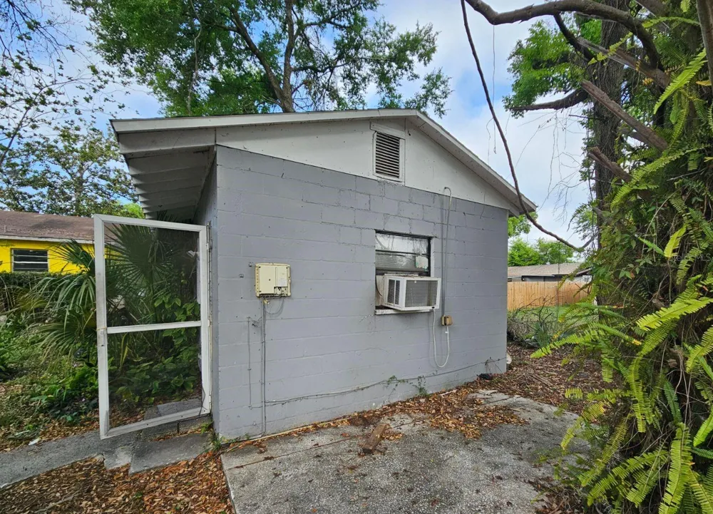1504 E 99TH AVENUE #C Tampa, FL 33612