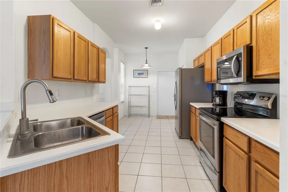 8316 106TH AVENUE Vero Beach, FL 32967