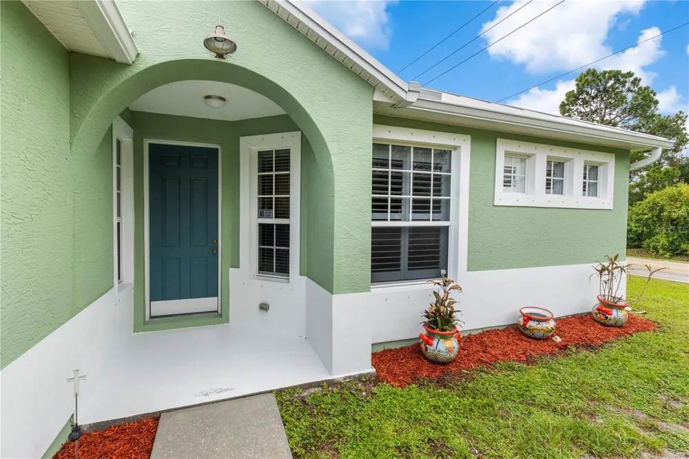 8316 106TH AVENUE Vero Beach, FL 32967