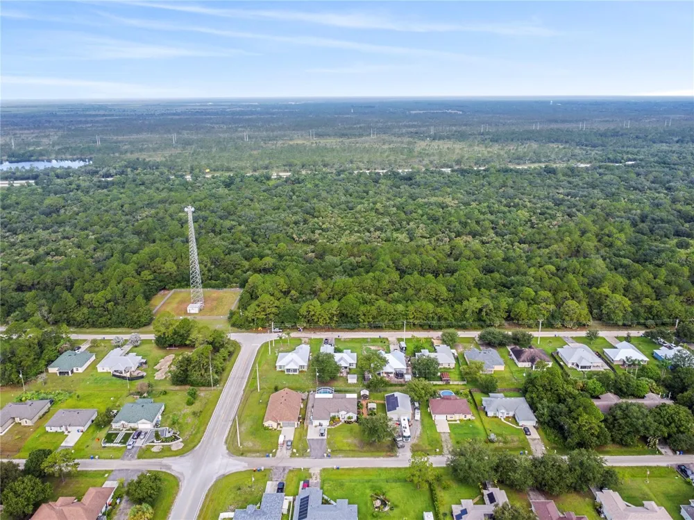 8316 106TH AVENUE Vero Beach, FL 32967