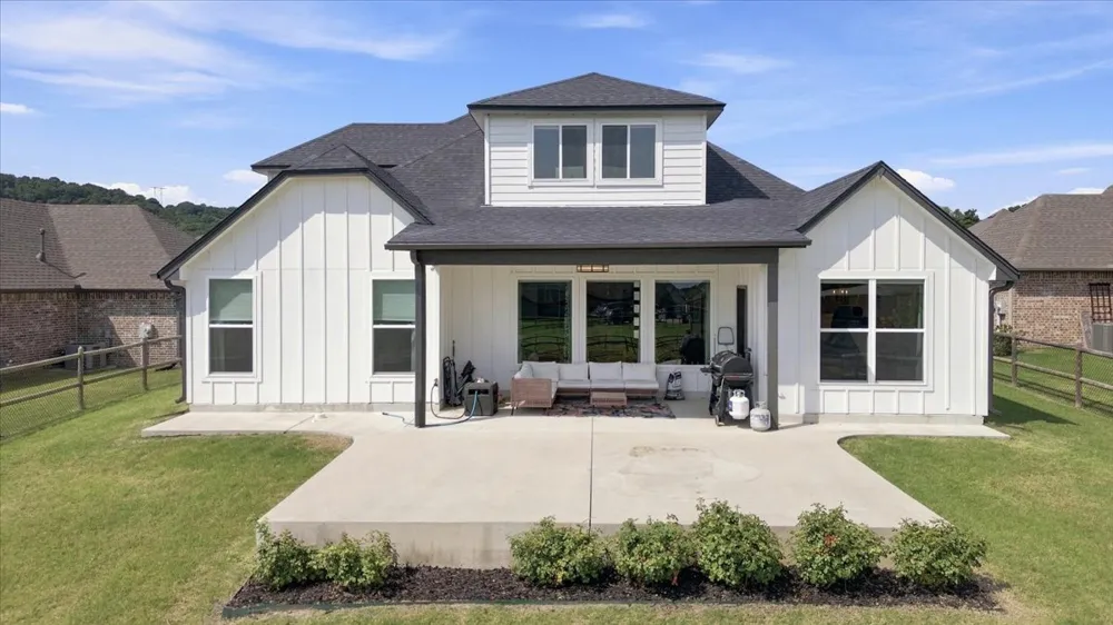 19025 E Ridgeline Road Catoosa, OK 74015