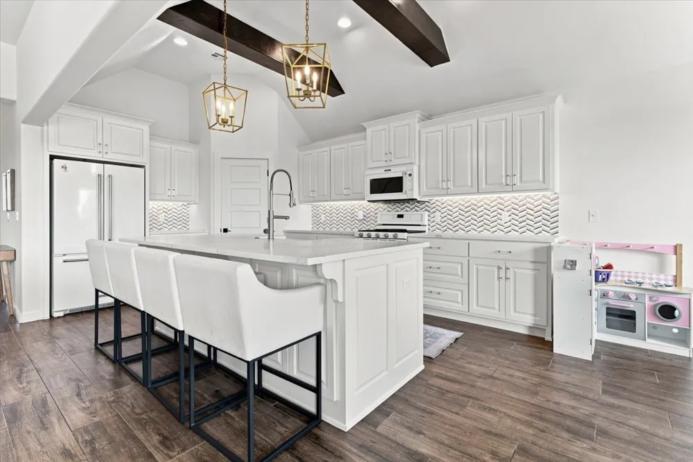 19025 E Ridgeline Road Catoosa, OK 74015
