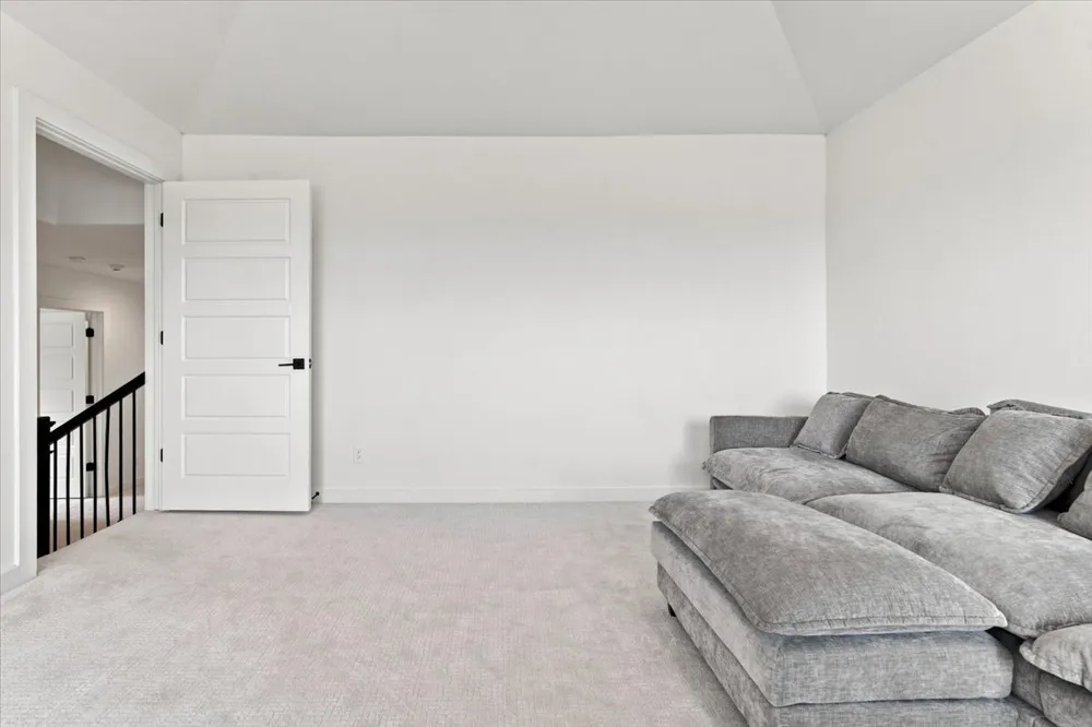 19025 E Ridgeline Road Catoosa, OK 74015