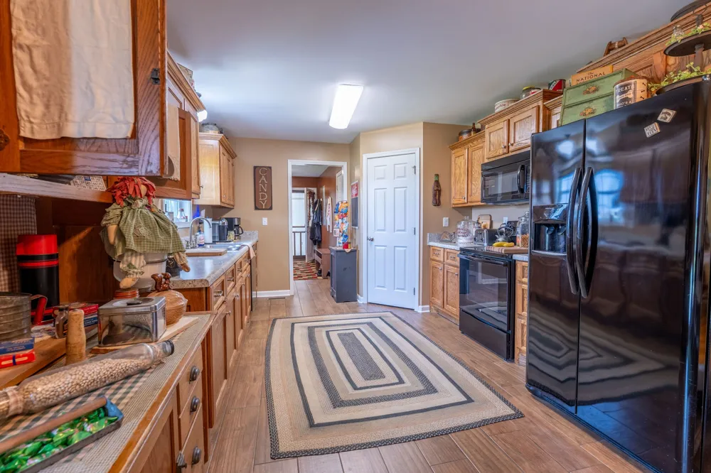 97 Brace Loop Summertown, TN 38483