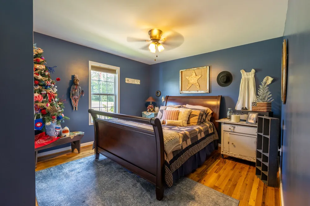 97 Brace Loop Summertown, TN 38483