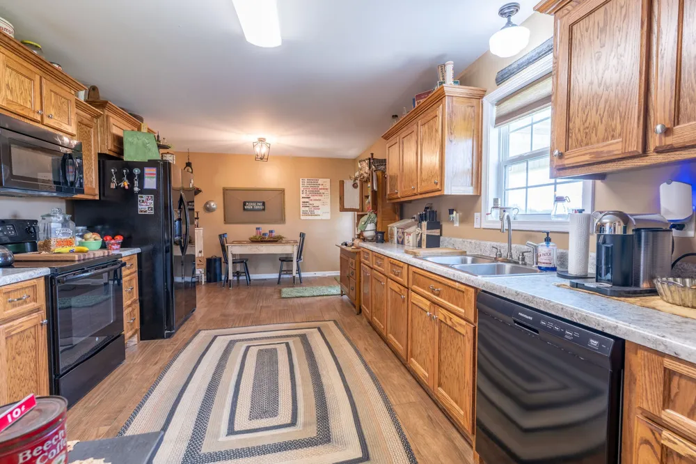97 Brace Loop Summertown, TN 38483
