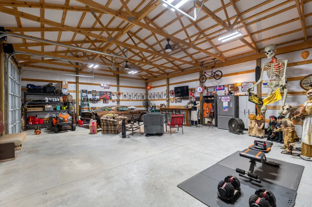 97 Brace Loop Summertown, TN 38483