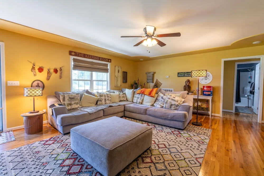 97 Brace Loop Summertown, TN 38483