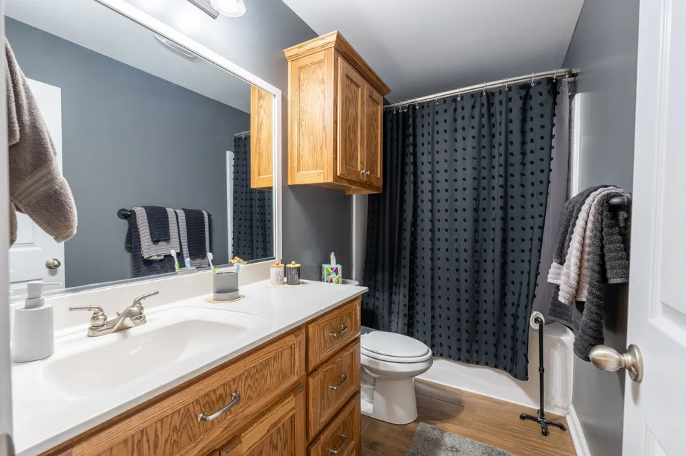 97 Brace Loop Summertown, TN 38483
