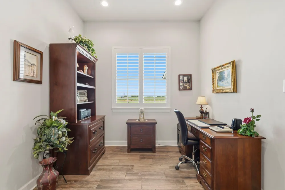 12030 County Line Road Wallis, TX 77485